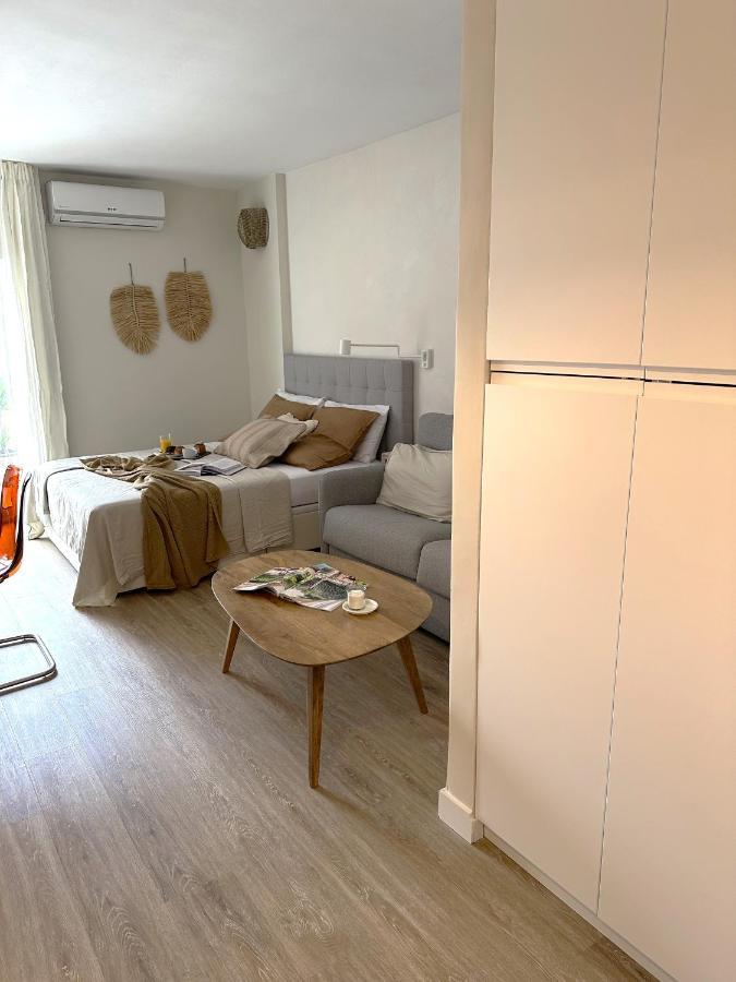 Minerva Estudio Suite White Jasmine, Beach And Pool Benalmádena Zewnętrze zdjęcie